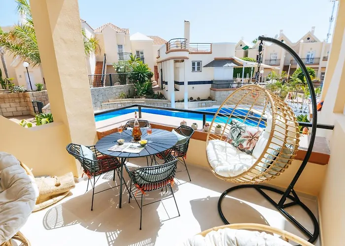 Amazing Renovated Pool View Apt, Aircon, 2 Min To Fanabe Beach