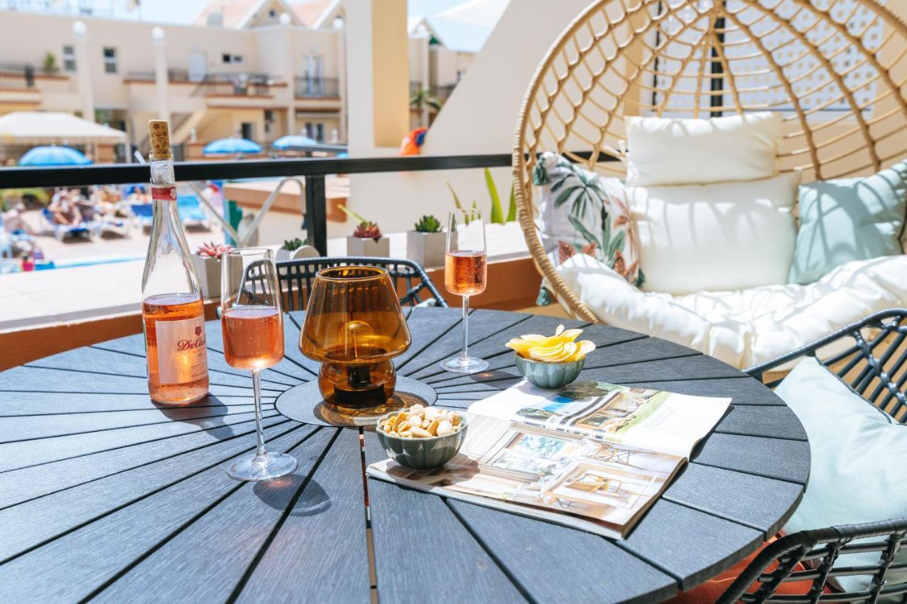 Amazing Renovated Pool View Apt, Aircon, 2 Min To Fanabe