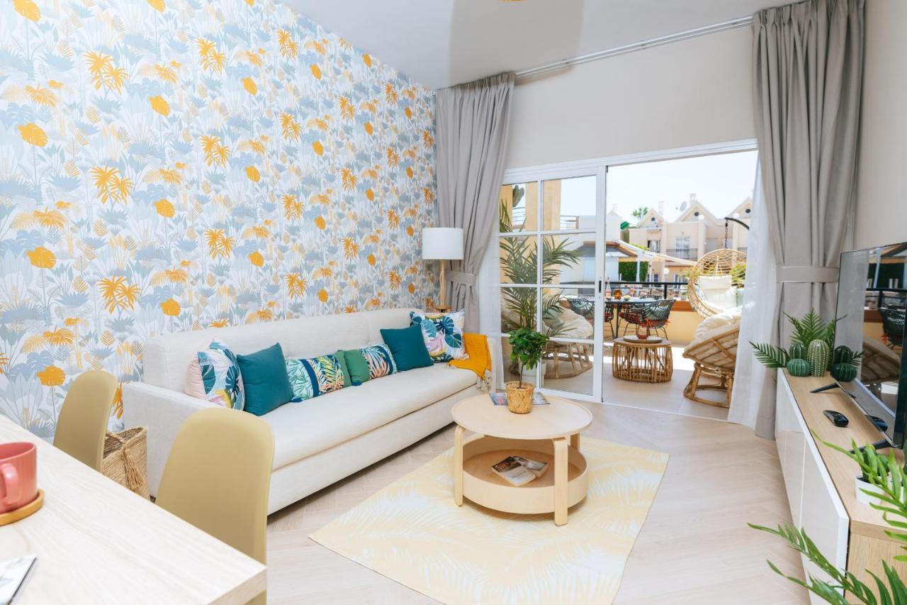 Appartement Amazing Renovated Pool View Apt, Aircon, 2 Min To Fanabe *